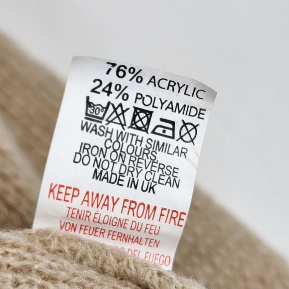 New Nasty Gal Knit Crop Top Cardigan Button Up Tan Festive Holiday Sweater Small - Picture 15 of 16